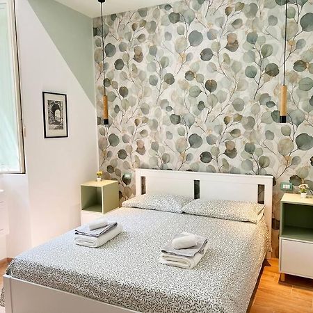 Roma Suite Epiro Bagian luar foto