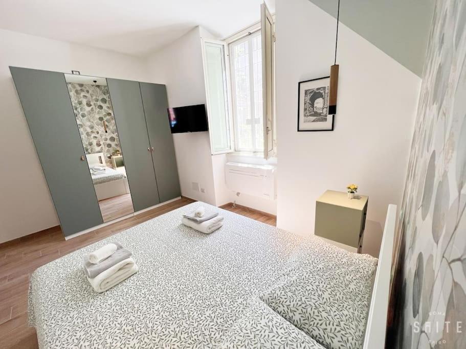 Roma Suite Epiro Bagian luar foto