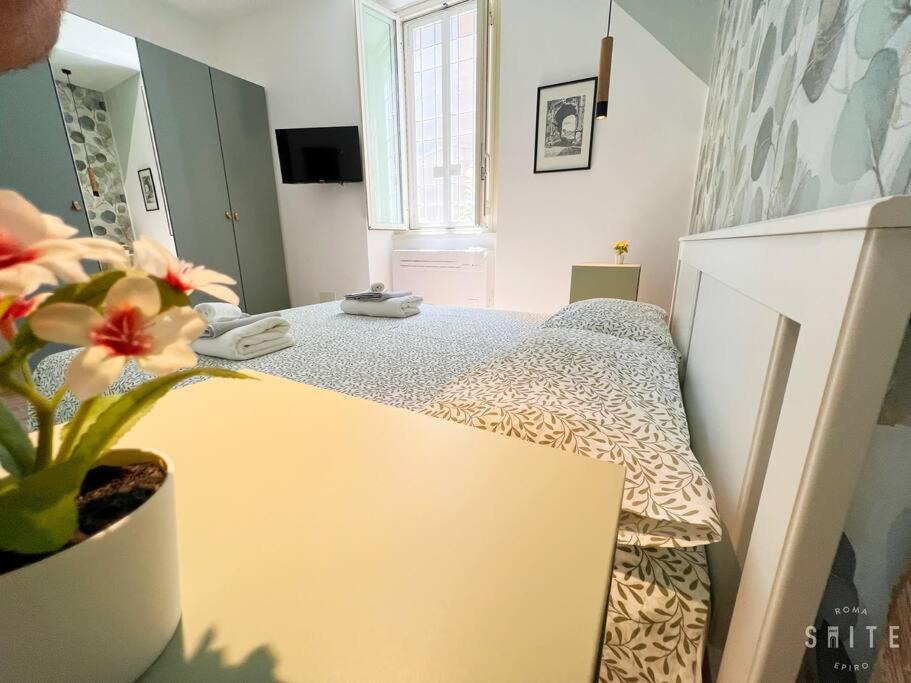 Roma Suite Epiro Bagian luar foto